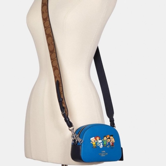 Coach x peanuts mini Serena crossbody 💝💝😍 - Picture 2 of 9